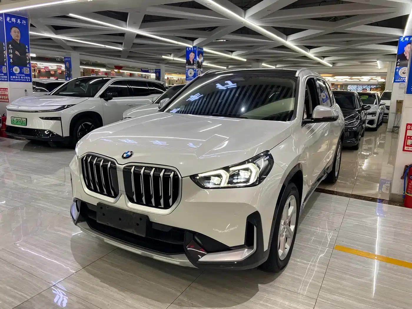 2023 BMW X1 sDrive20Li X Design Package — миниатюра 1