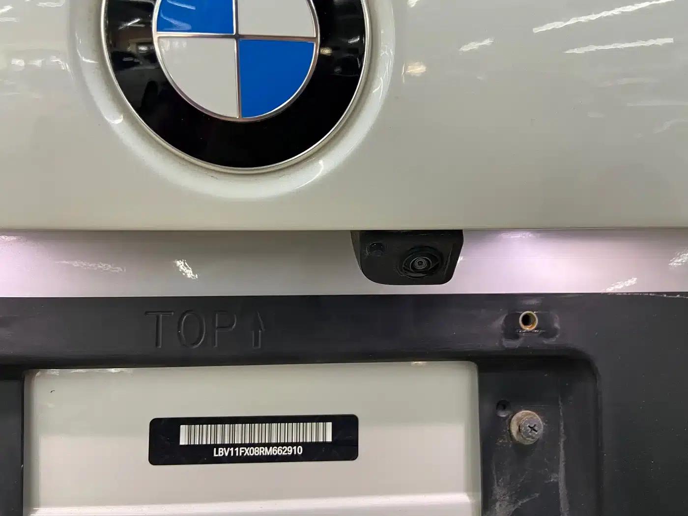 2023 BMW X1 sDrive20Li X Design Package — миниатюра 11