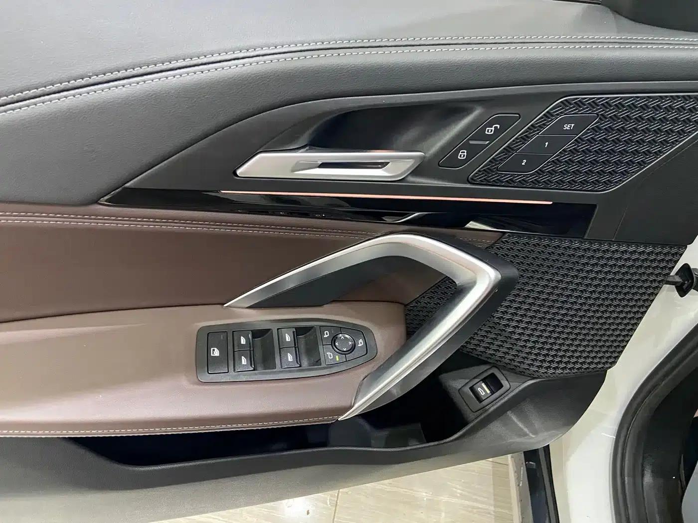 2023 BMW X1 sDrive20Li X Design Package — миниатюра 15