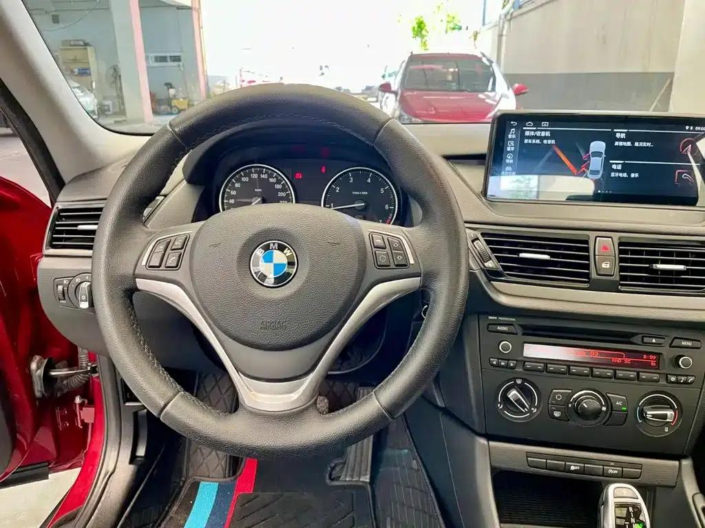 BMW X1 2014 sDrive18i Fashion Edition — миниатюра 13