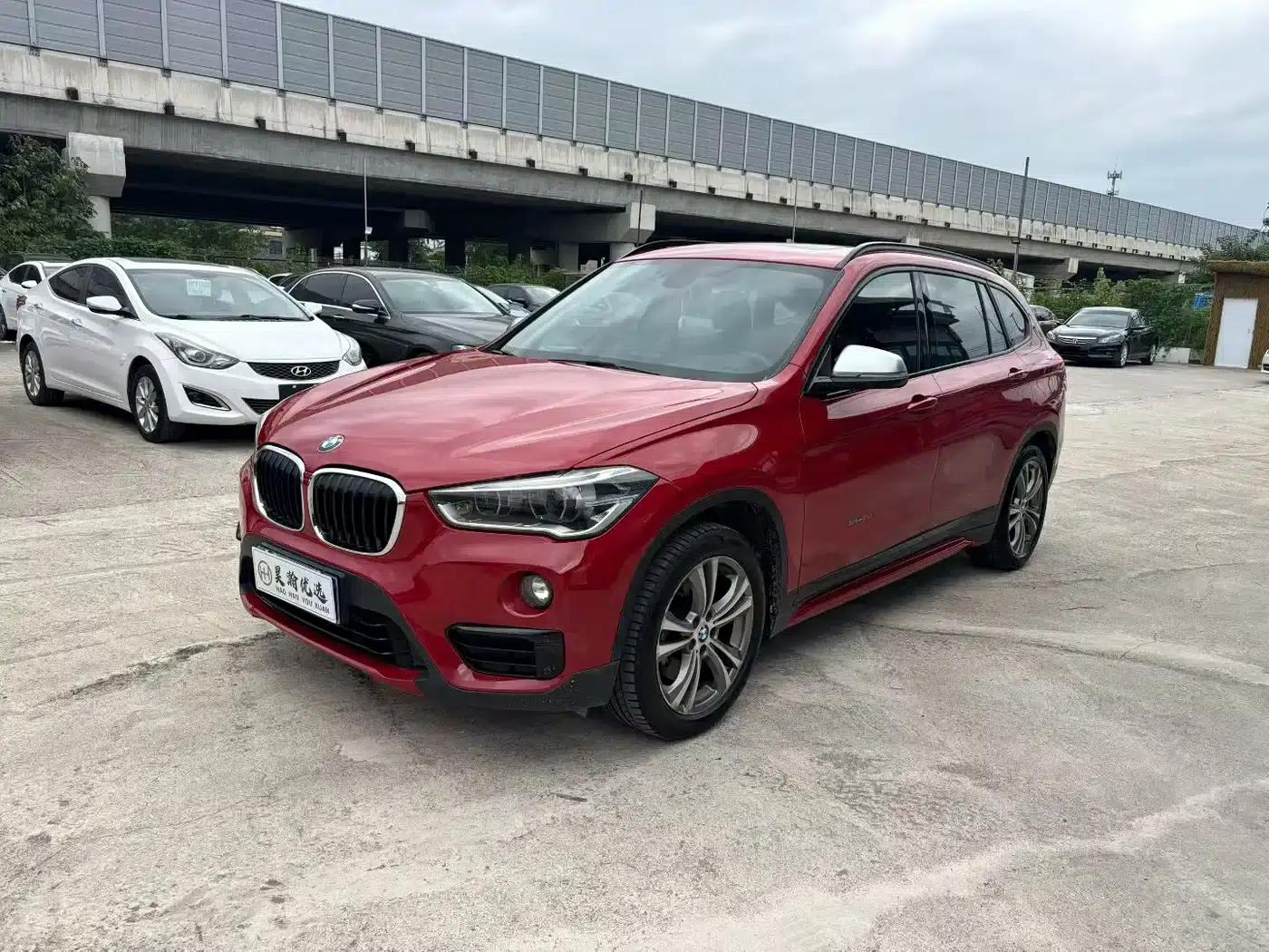 BMW X1 2016 sDrive20Li Luxury — миниатюра 1