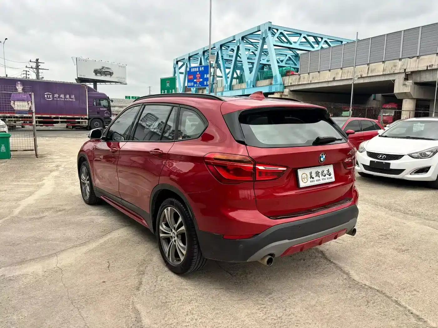 BMW X1 2016 sDrive20Li Luxury — миниатюра 9