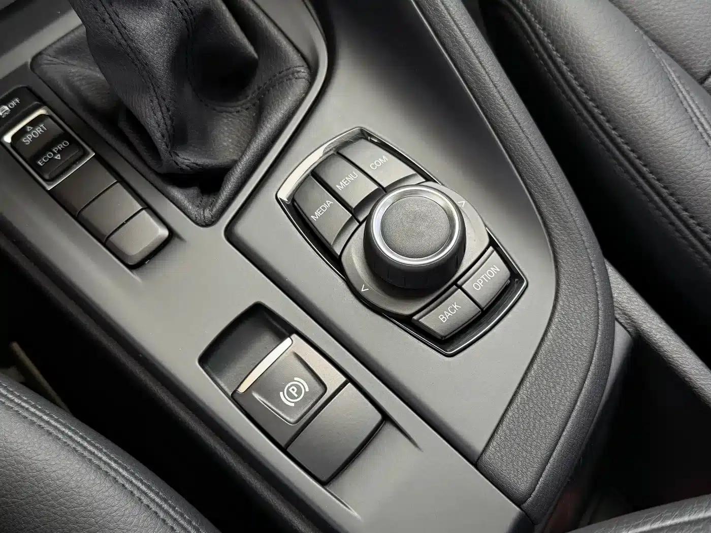 BMW X1 2019 sDrive20Li Leading Edition — миниатюра 10
