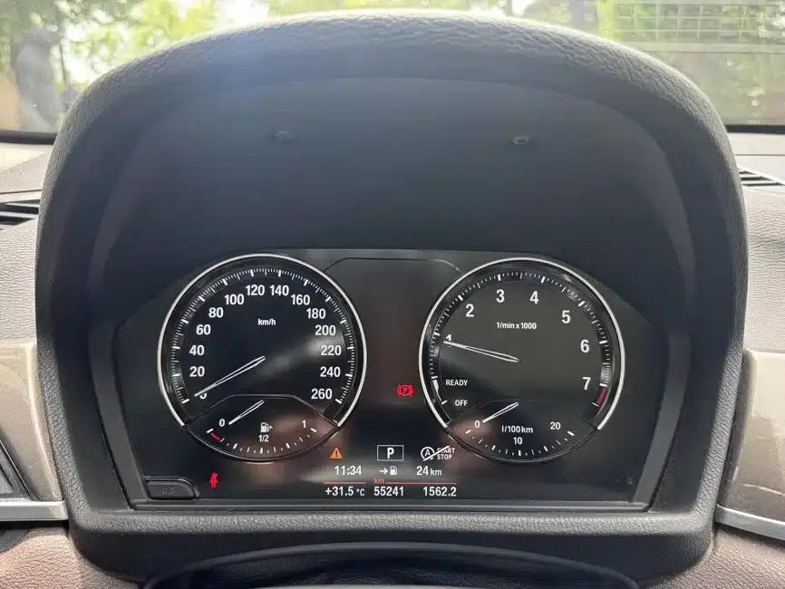 BMW X1 2019 sDrive18Li Premium — миниатюра 6
