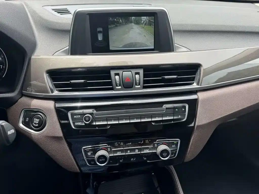 BMW X1 2019 sDrive18Li Premium — миниатюра 7