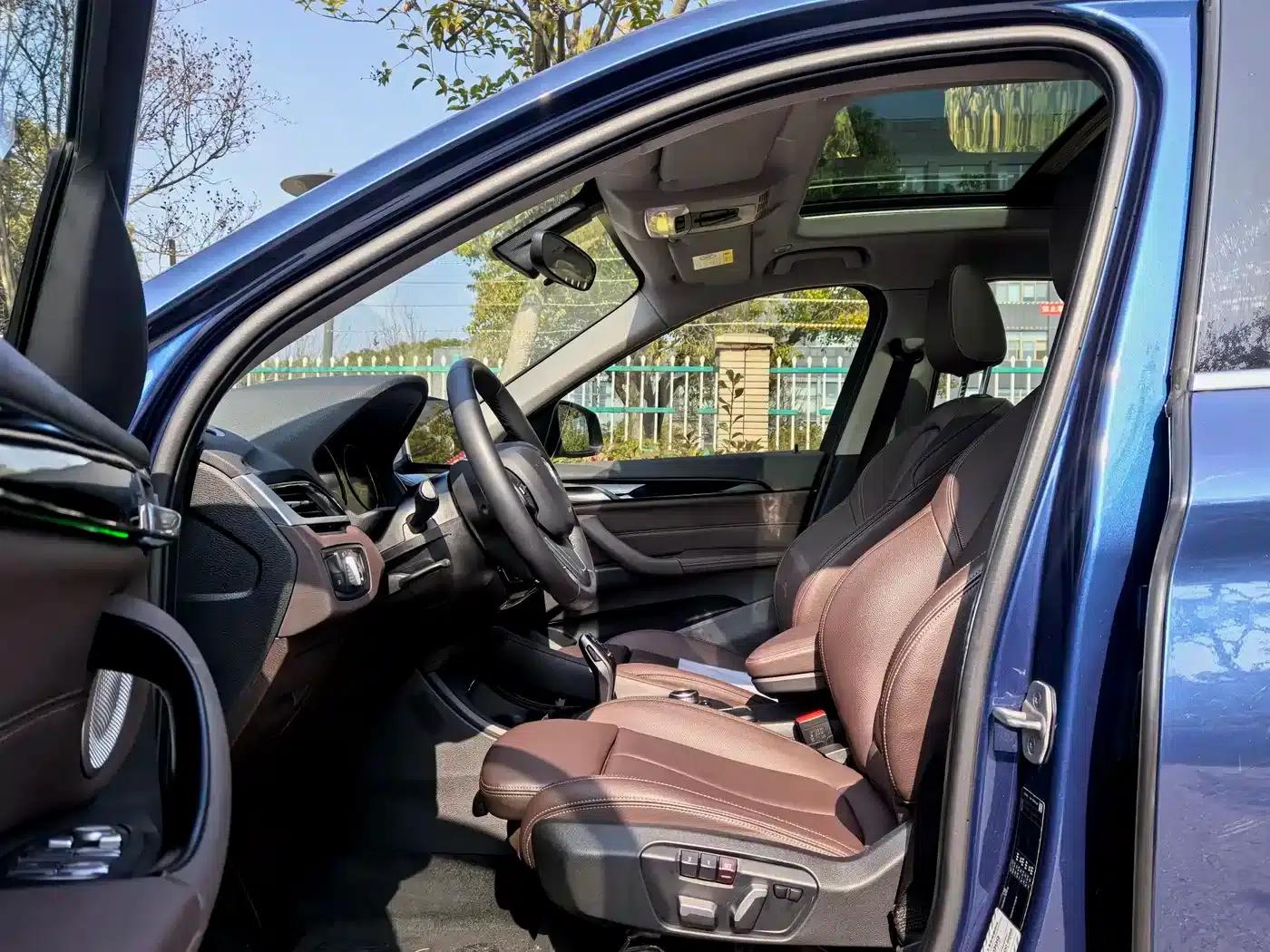 BMW X1 2021 Facelift sDrive20Li Fashion Edition — миниатюра 3