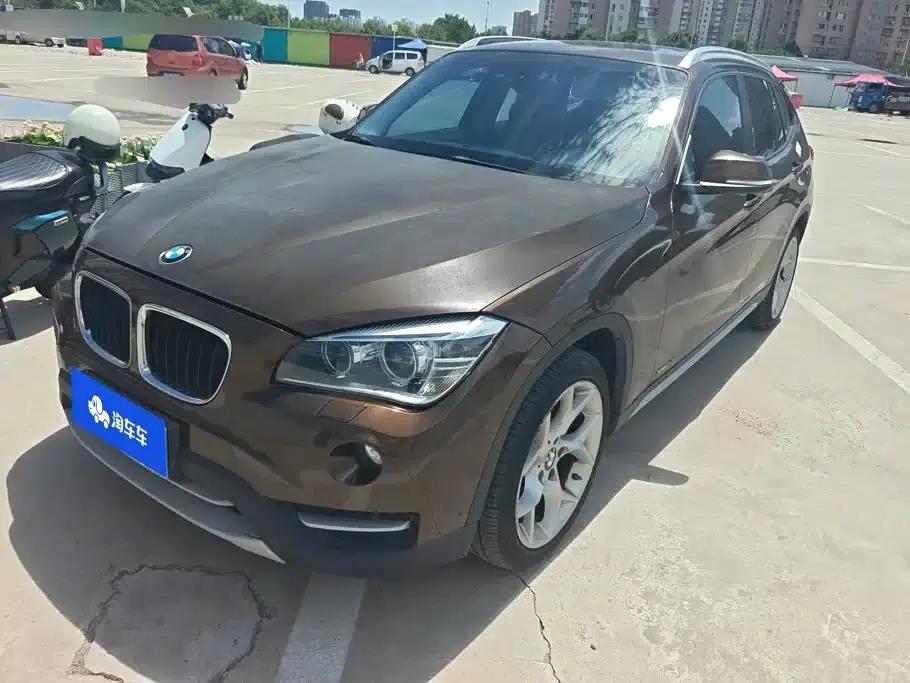 BMW X1 2013 xDrive20i X Design Package — миниатюра 1