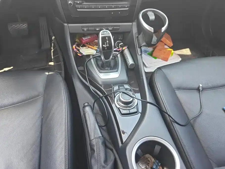 BMW X1 2013 xDrive20i X Design Package — миниатюра 16