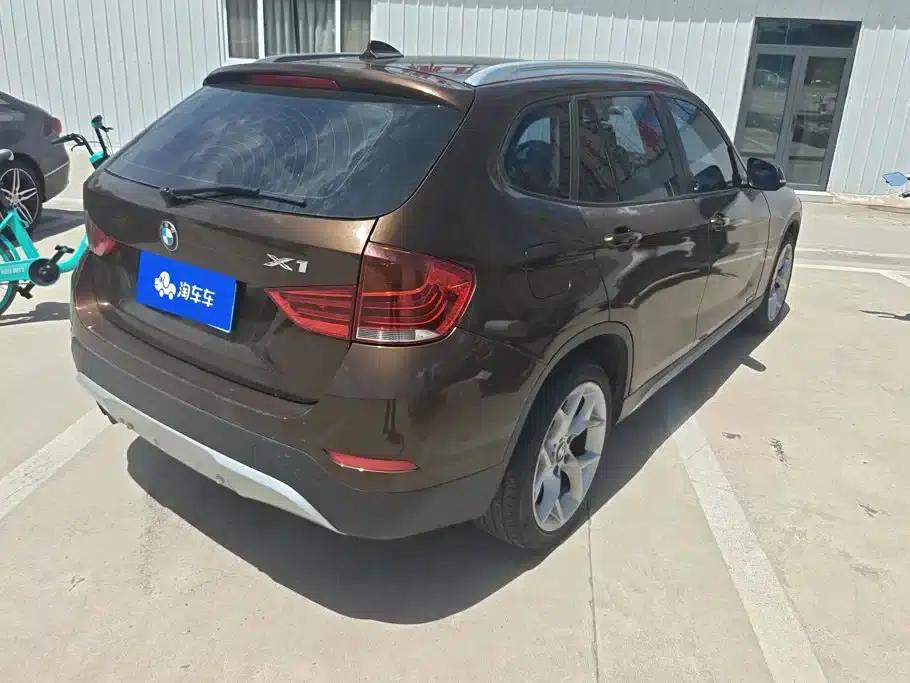 BMW X1 2013 xDrive20i X Design Package — миниатюра 3