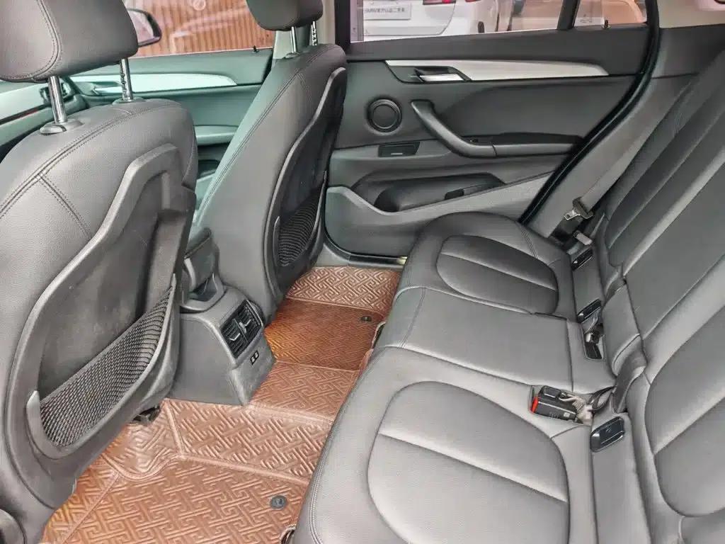 BMW X1 2019 sDrive20Li Leading Edition — миниатюра 12