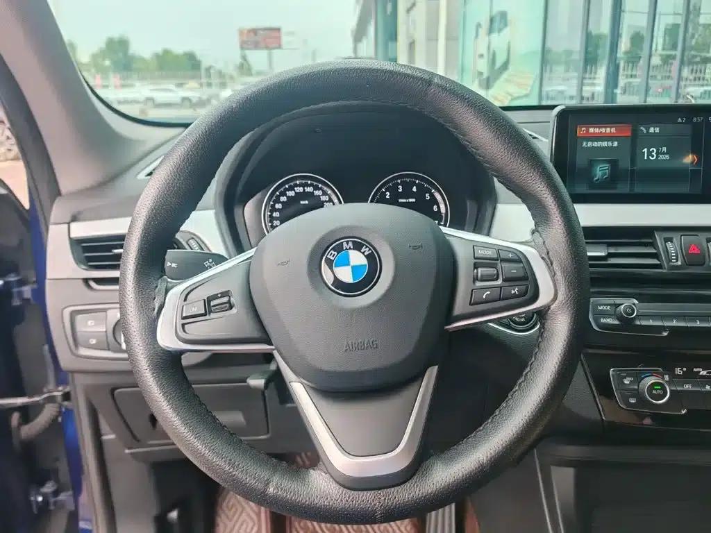 BMW X1 2019 sDrive20Li Leading Edition — миниатюра 7