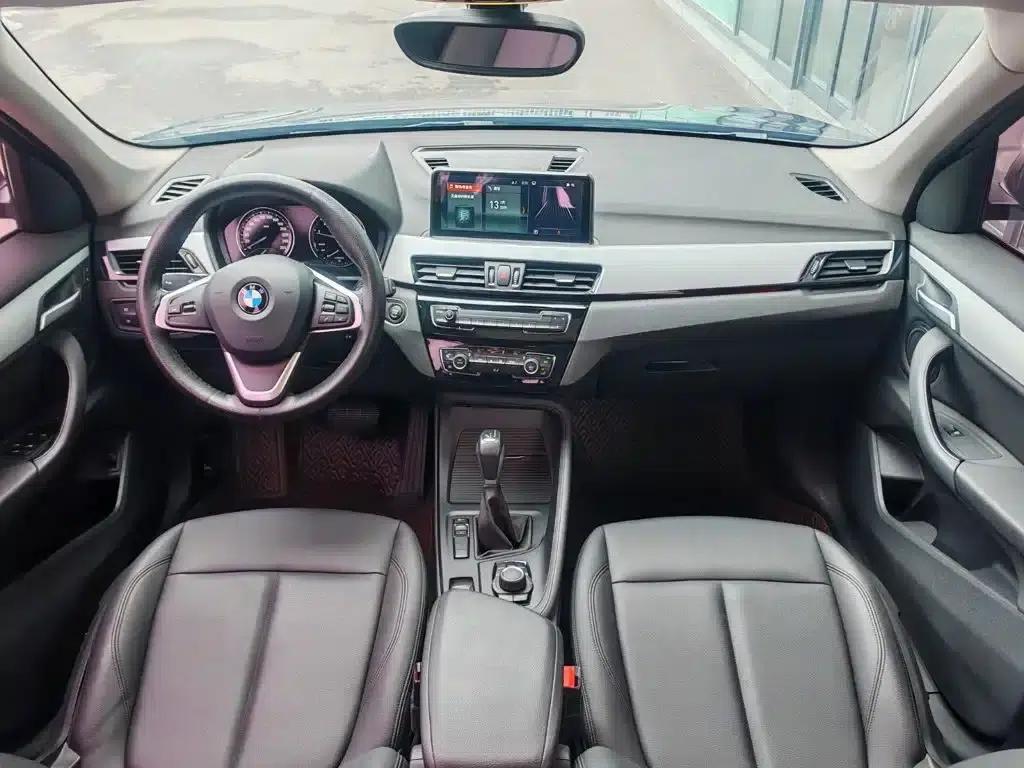 BMW X1 2019 sDrive20Li Leading Edition — миниатюра 8