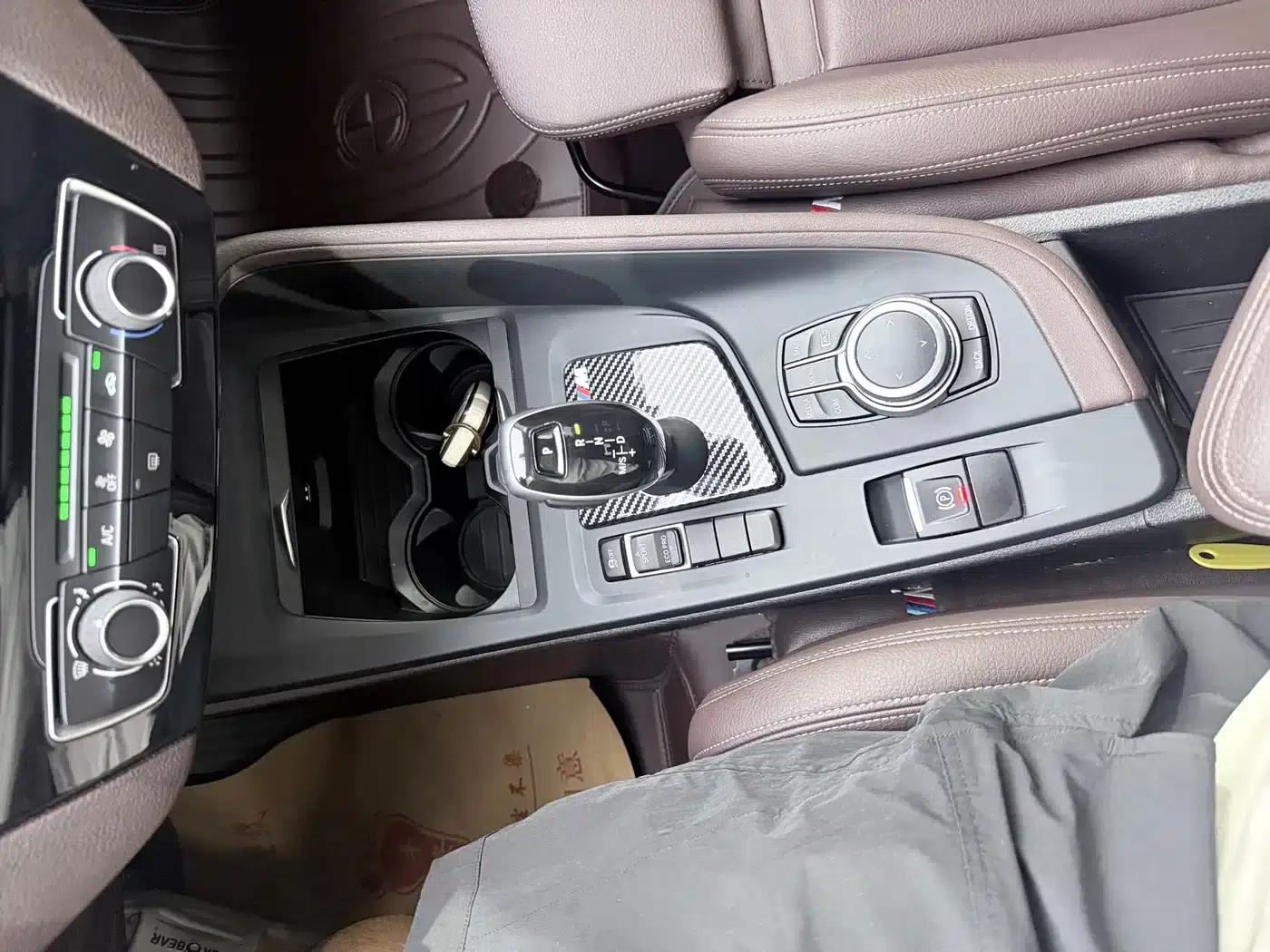 BMW X1 2022 sDrive20Li Fashion Edition — миниатюра 13