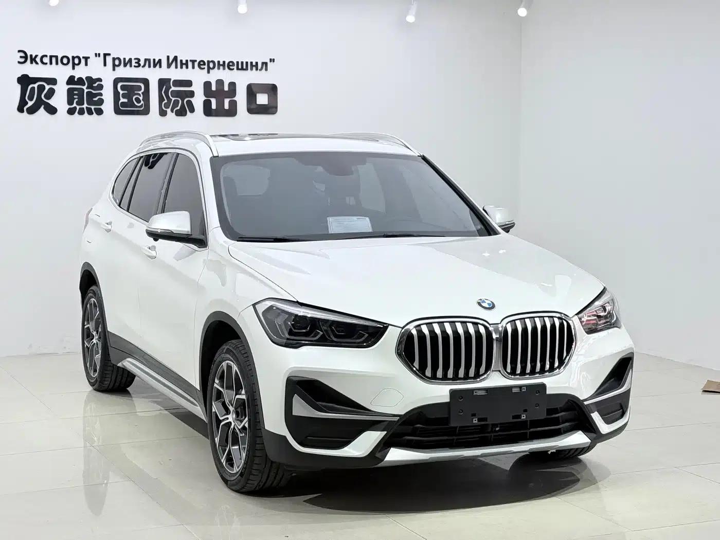 BMW X1 2022 sDrive20Li Fashion Edition — миниатюра 3