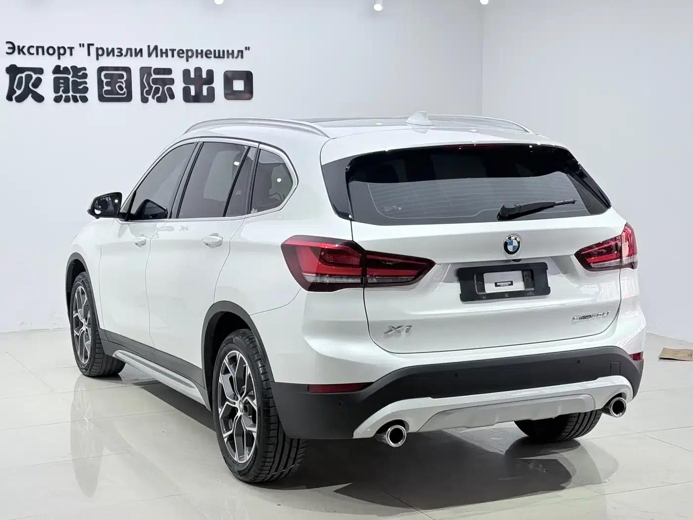 BMW X1 2022 sDrive20Li Fashion Edition — миниатюра 6
