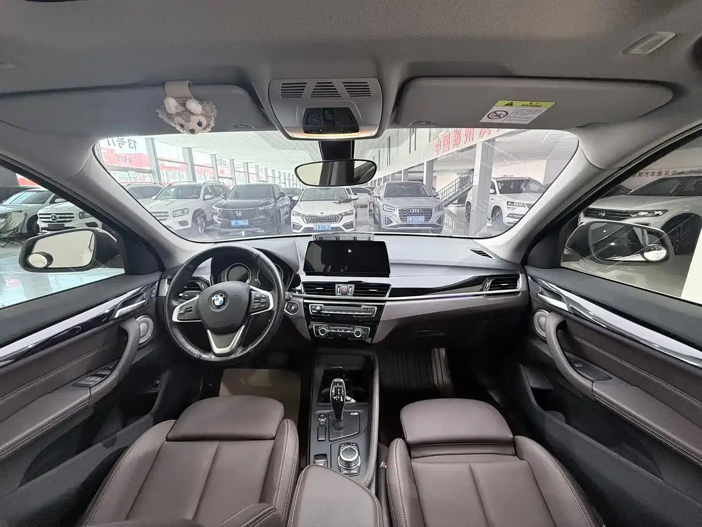 BMW X1 2022 sDrive20Li Fashion Edition — миниатюра 9