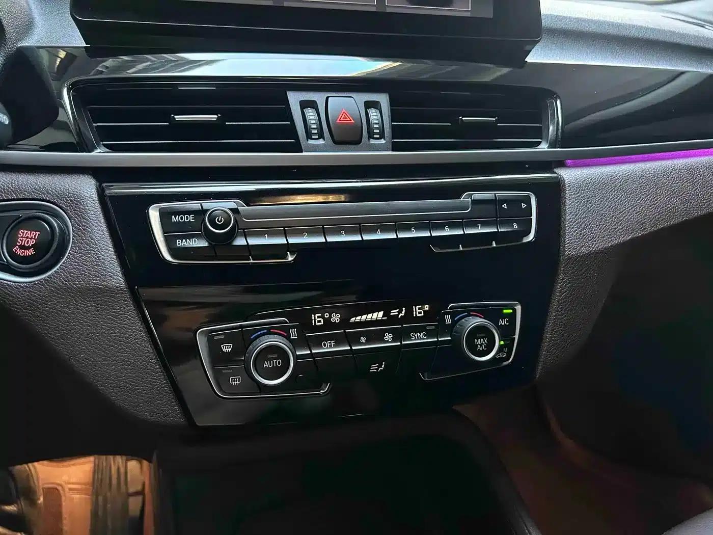 BMW X1 2022 sDrive25Li Leading Edition — миниатюра 15