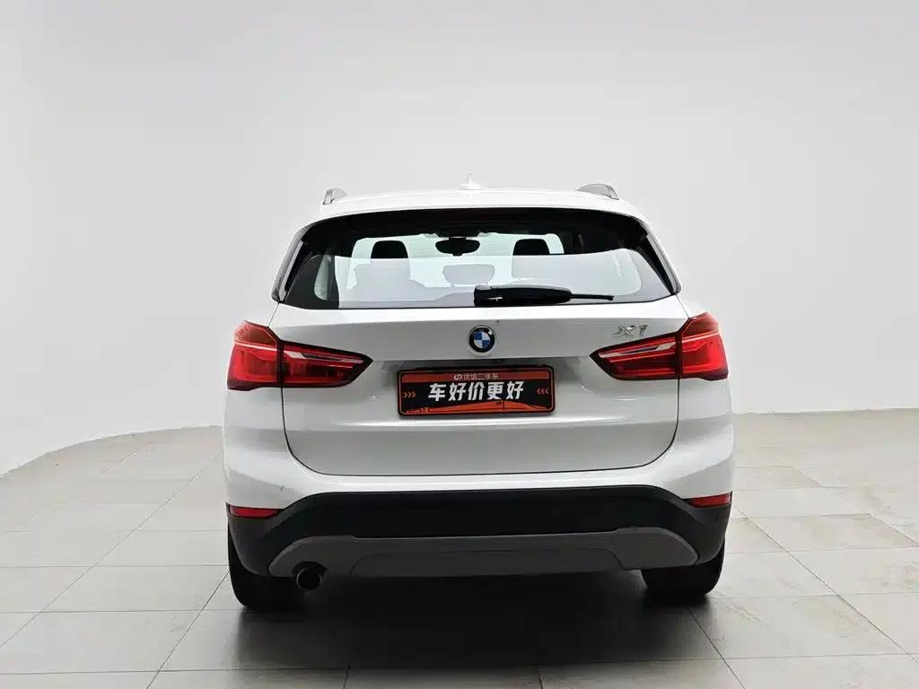 BMW X1 2016 sDrive18Li Premium — миниатюра 4