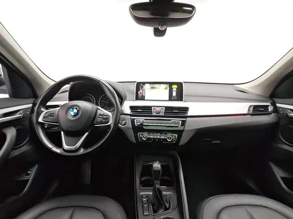 BMW X1 2016 sDrive18Li Premium — миниатюра 5