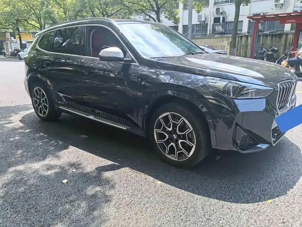 BMW X1 2023 sDrive25Li M Sport Package — миниатюра 3