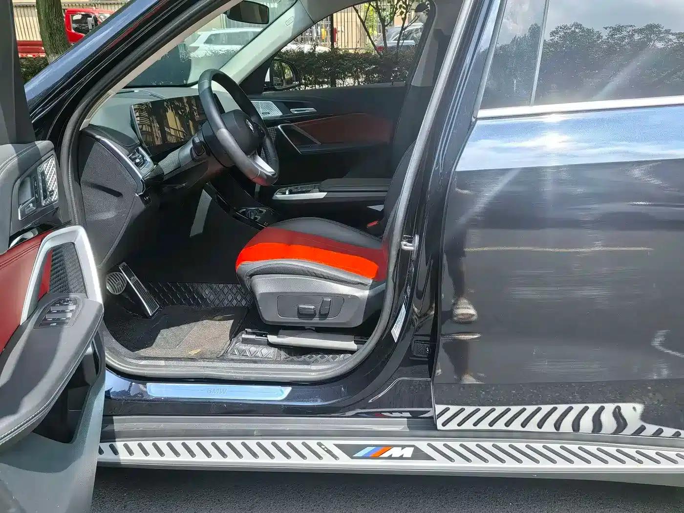 BMW X1 2023 sDrive25Li M Sport Package — миниатюра 10