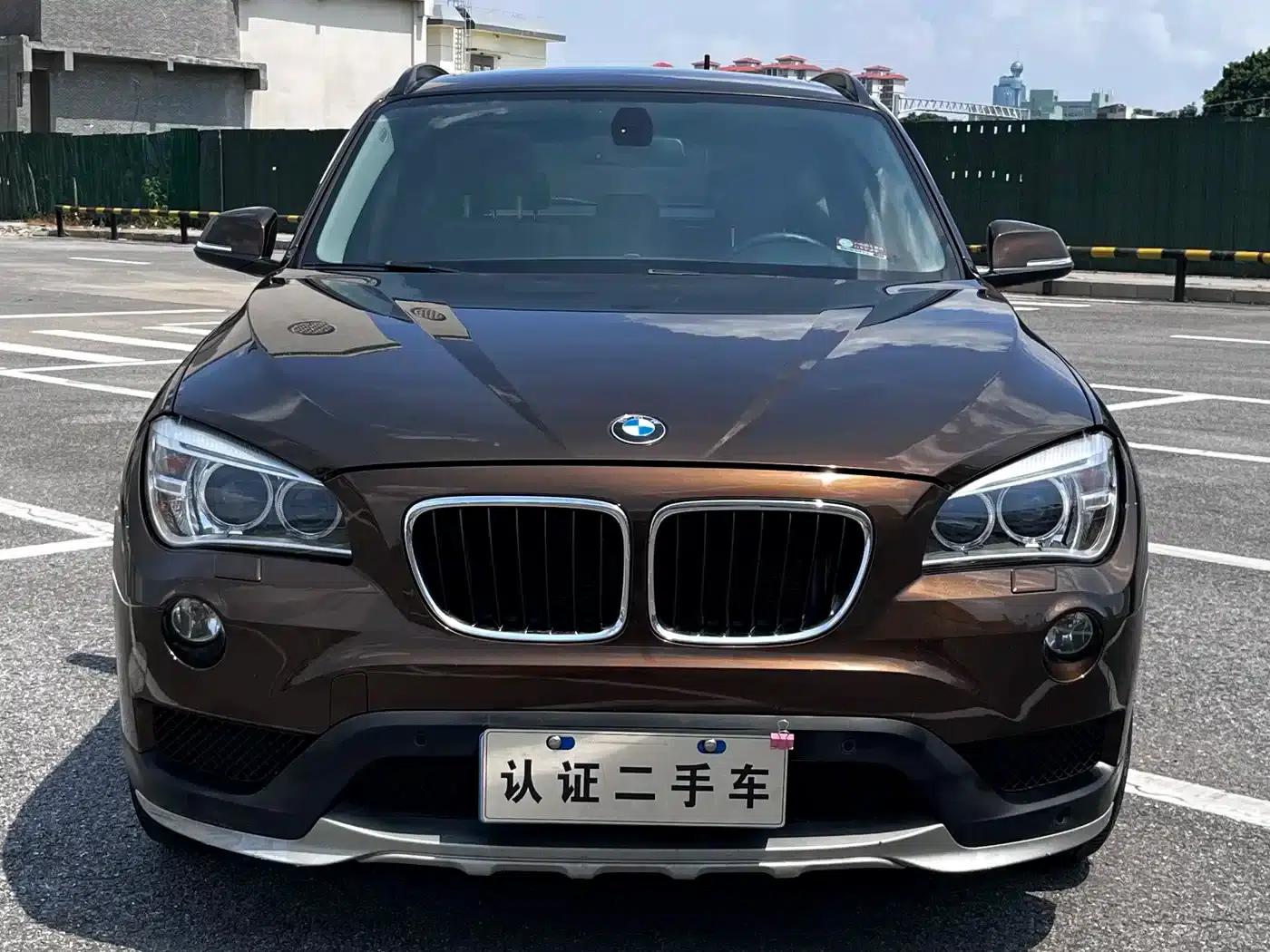 BMW X1 2015 sDrive18i Leading Upgrade Edition — миниатюра 2