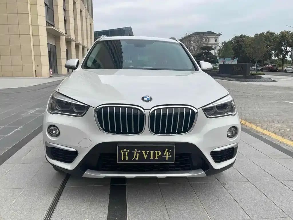 BMW X1 2019 sDrive18Li Premium — миниатюра 2