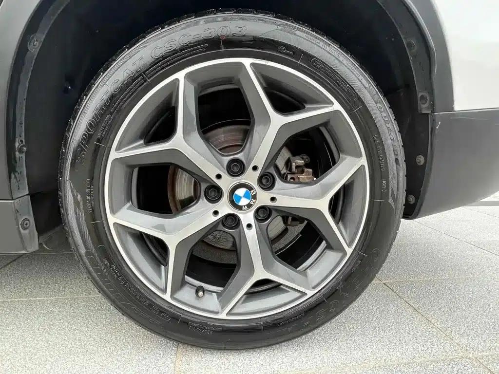 BMW X1 2019 sDrive18Li Premium — миниатюра 19