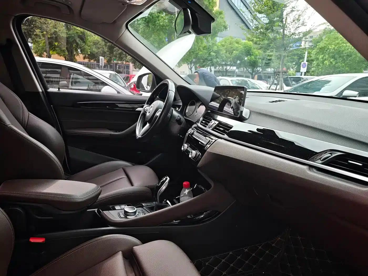 BMW X1 2020 sDrive20Li Premium — миниатюра 8