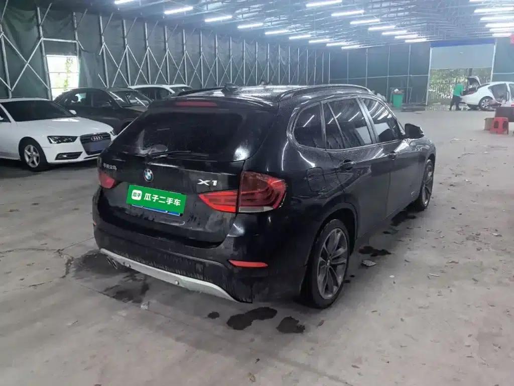 BMW X1 2015 sDrive18i Leading Upgrade Edition — миниатюра 7
