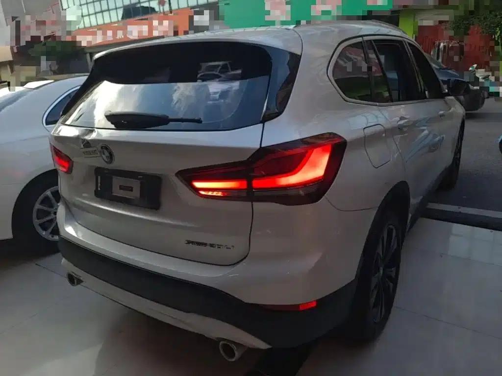 BMW X1 2020 sDrive20Li Fashion Edition — миниатюра 7