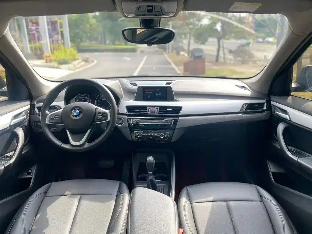 BMW X1 2019 sDrive20Li Leading Edition — миниатюра 10