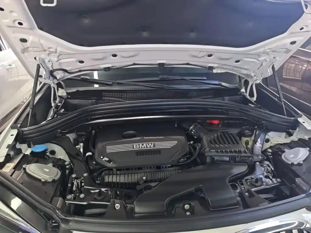 BMW X1 2022 sDrive25Li Leading Edition — миниатюра 20