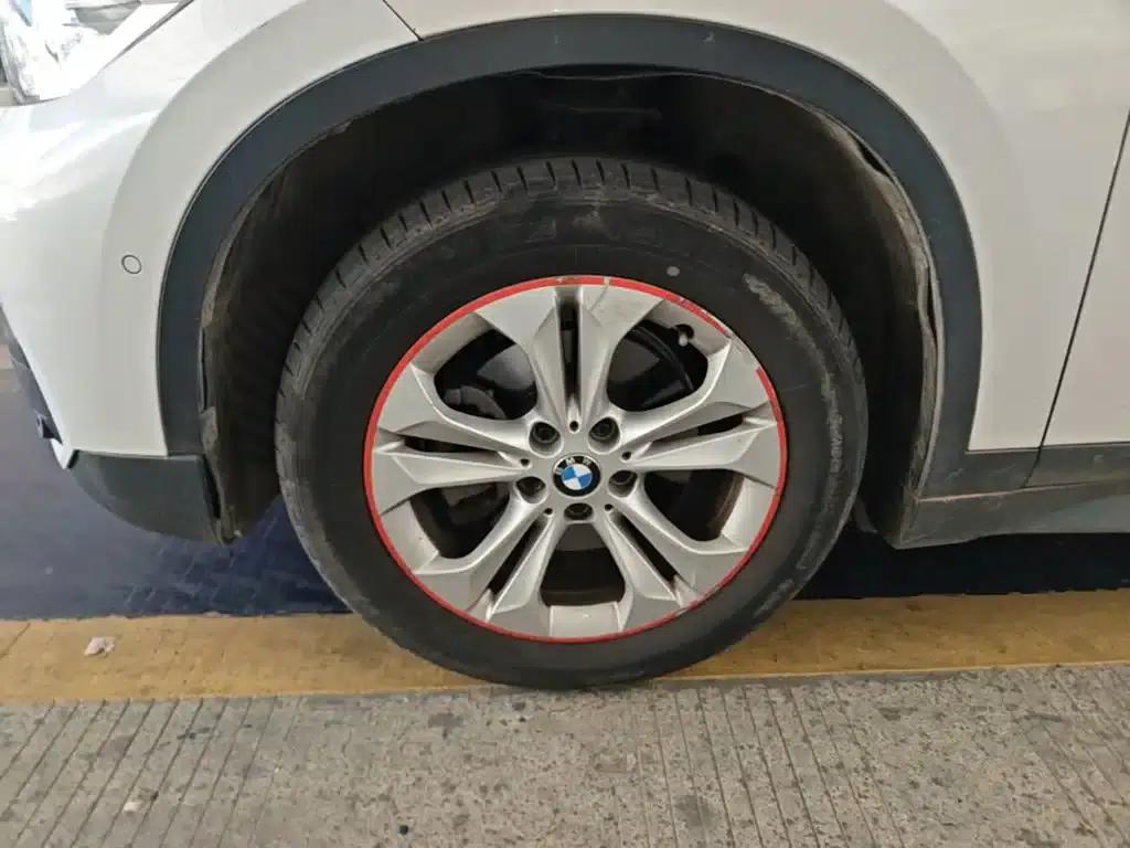 BMW X1 2016 sDrive18Li Premium — миниатюра 23