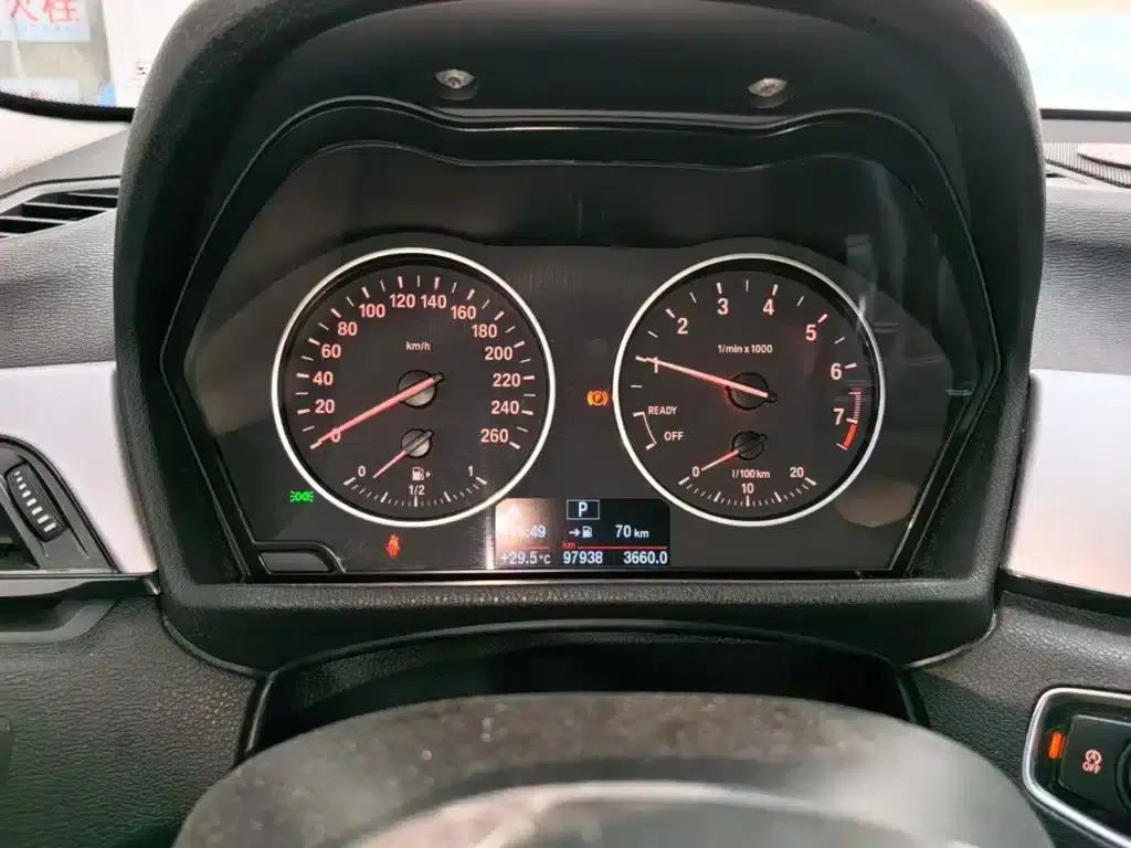 BMW X1 2018 sDrive20Li Leading Edition — миниатюра 12
