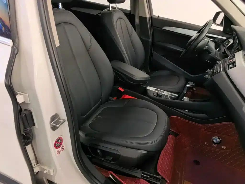 BMW X1 2018 sDrive20Li Leading Edition — миниатюра 25