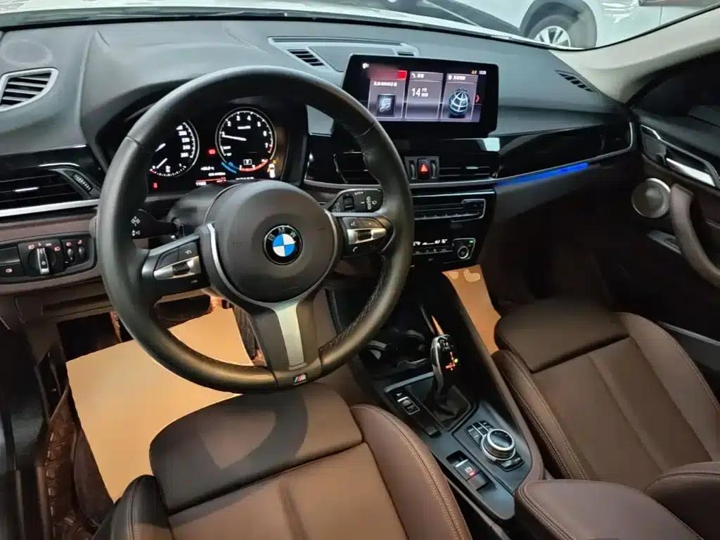 BMW X1 2021 sDrive25Li Leading Edition — миниатюра 10