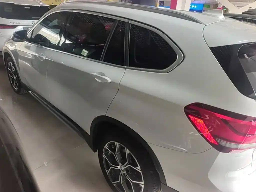 BMW X1 2022 sDrive20Li Premium — миниатюра 5