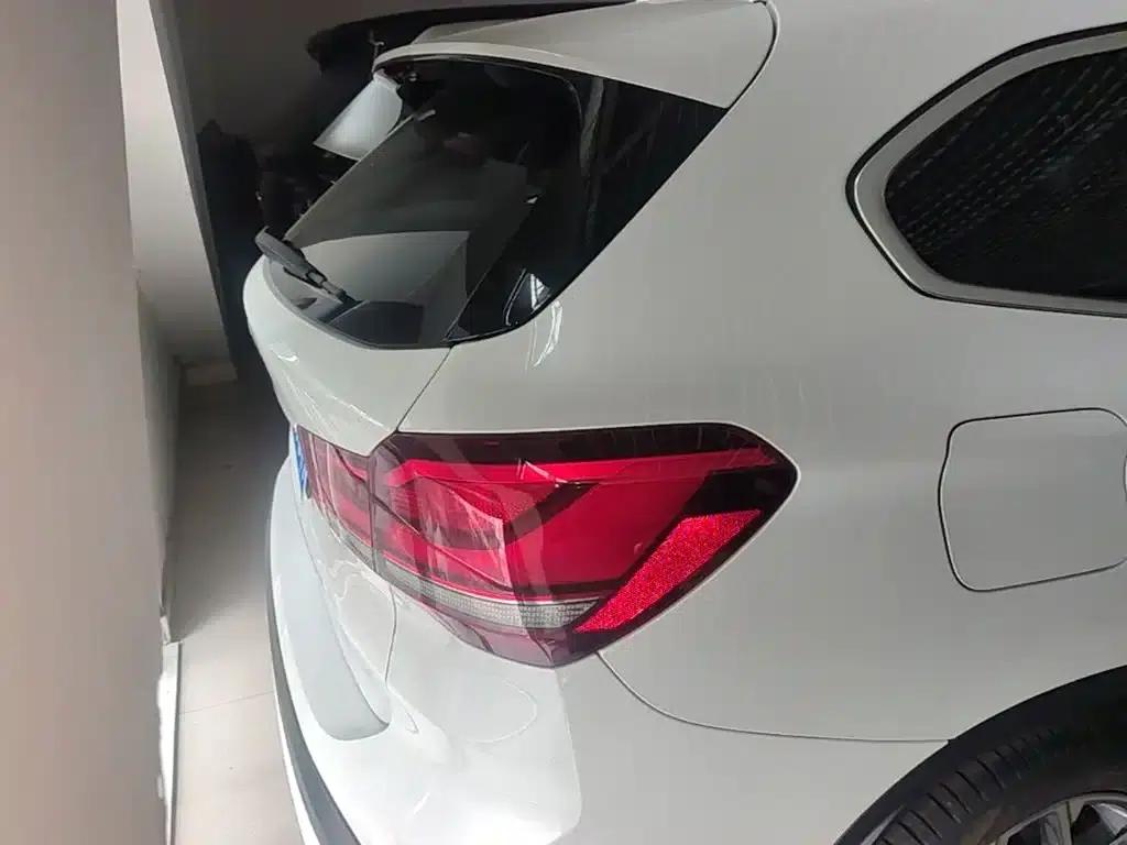 BMW X1 2022 sDrive20Li Premium — миниатюра 6