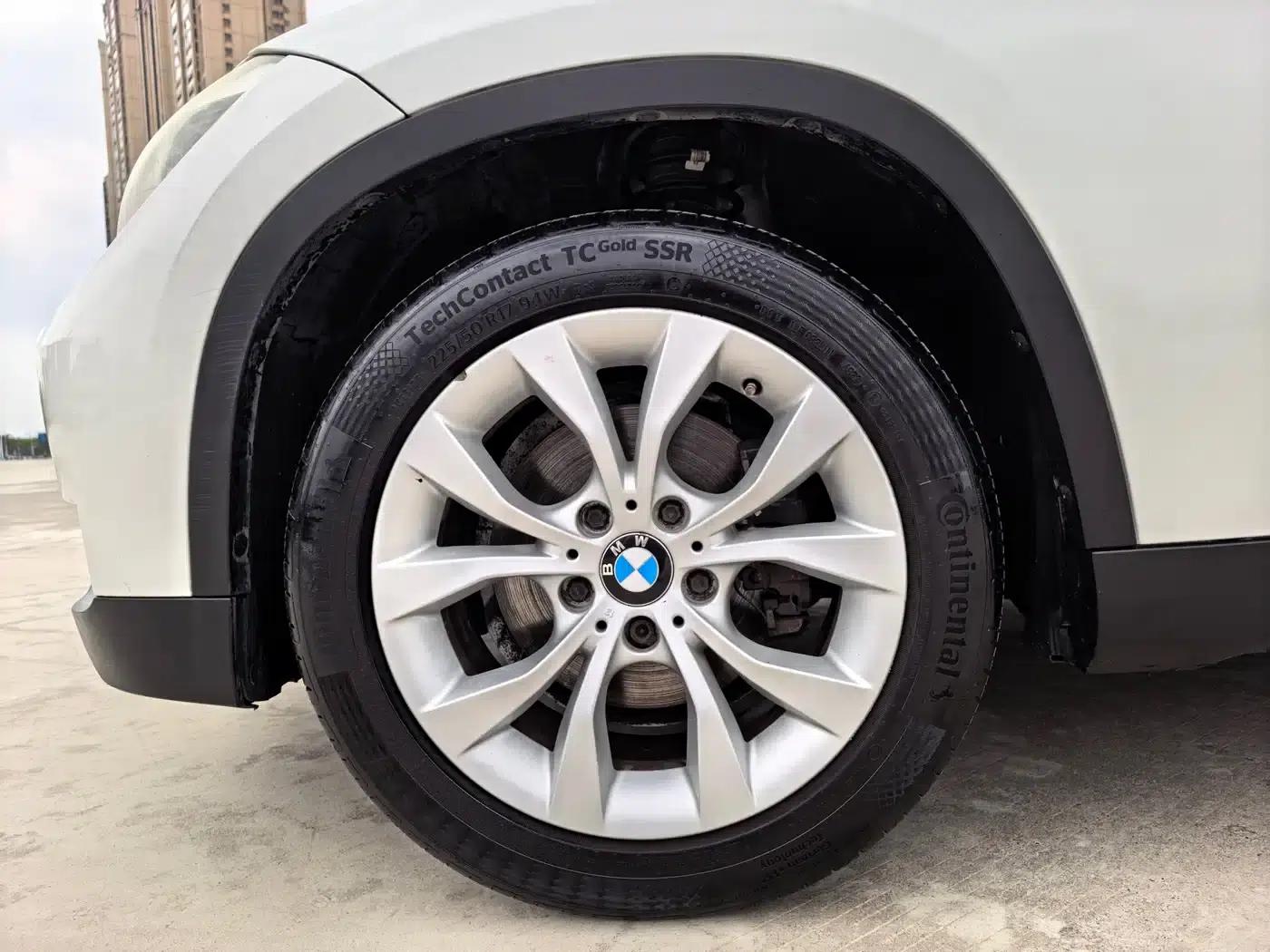 2012 BMW X1 Imported sDrive18i Luxury Model — миниатюра 4
