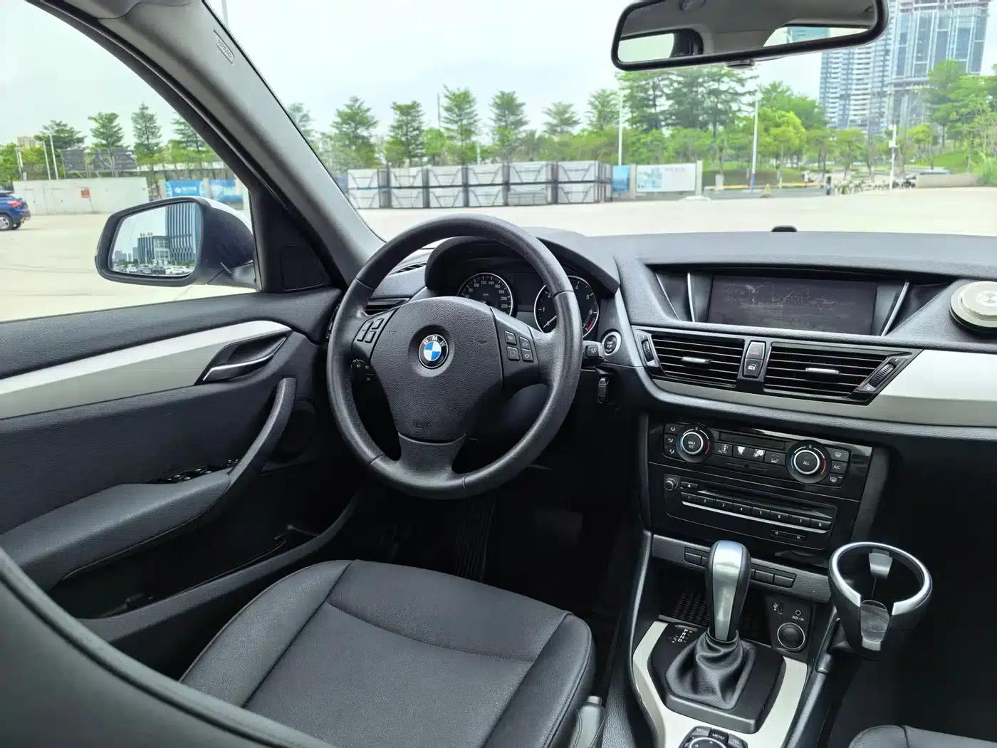 2012 BMW X1 Imported sDrive18i Luxury Model — миниатюра 10