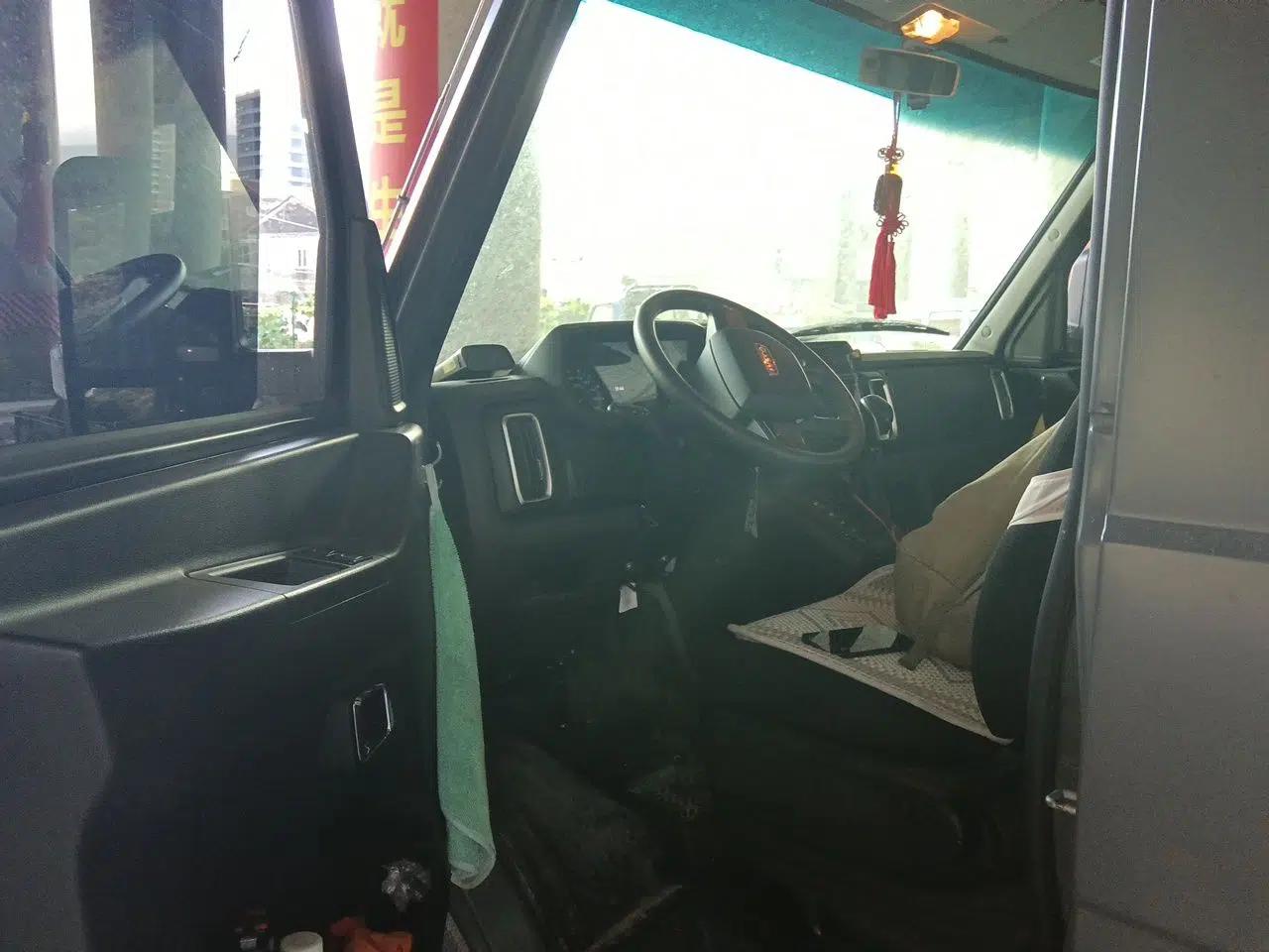 Iveco Daily Iveco diesel, 2.5-liter, single-wheel drive, 7 seats, automatic transmission — миниатюра 16