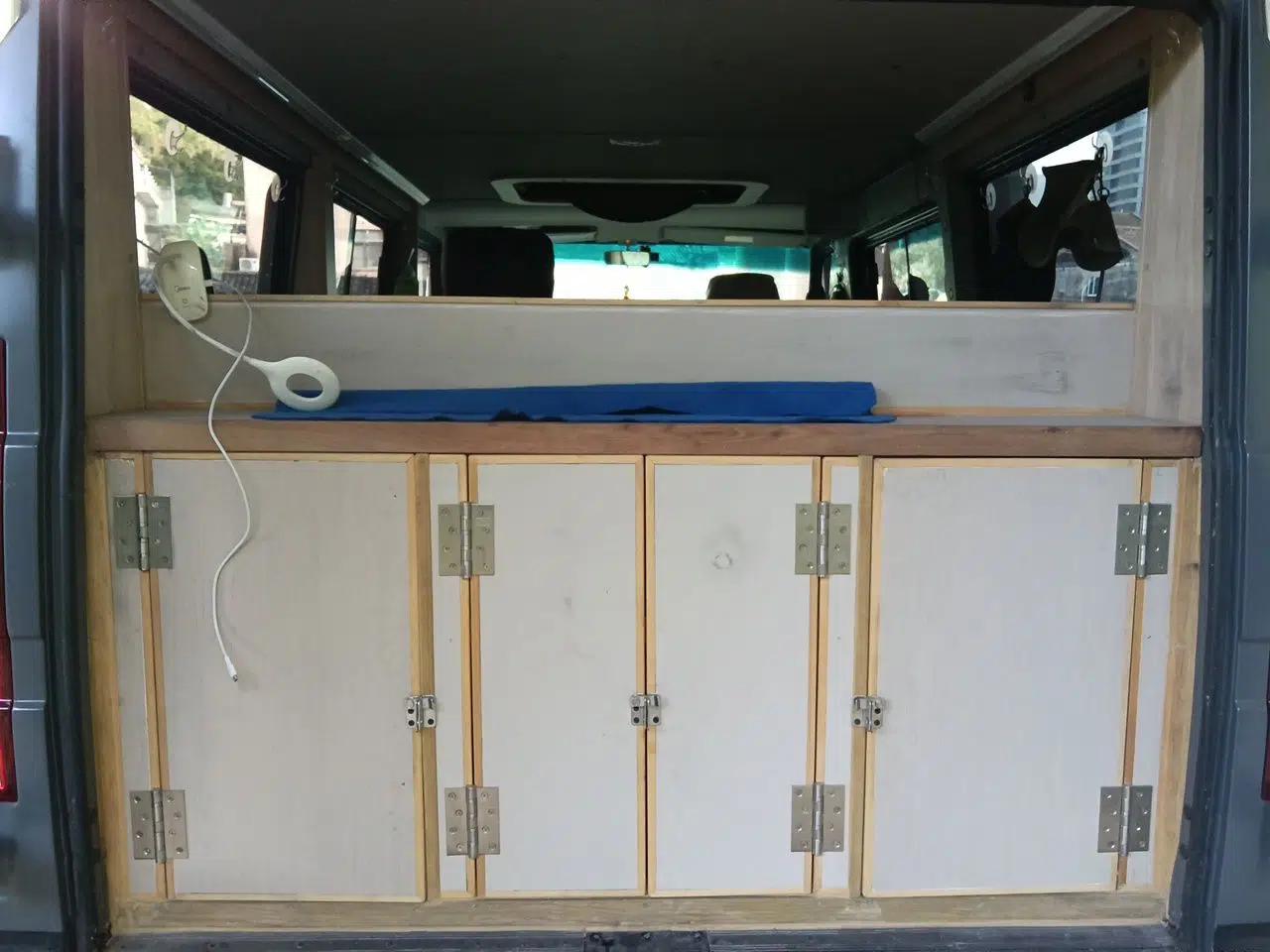 Iveco Daily Iveco diesel, 2.5-liter, single-wheel drive, 7 seats, automatic transmission — миниатюра 19