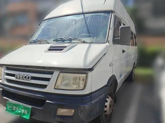 Iveco Daily 2014 2.8T-A35 NJ6495ACZ43S4