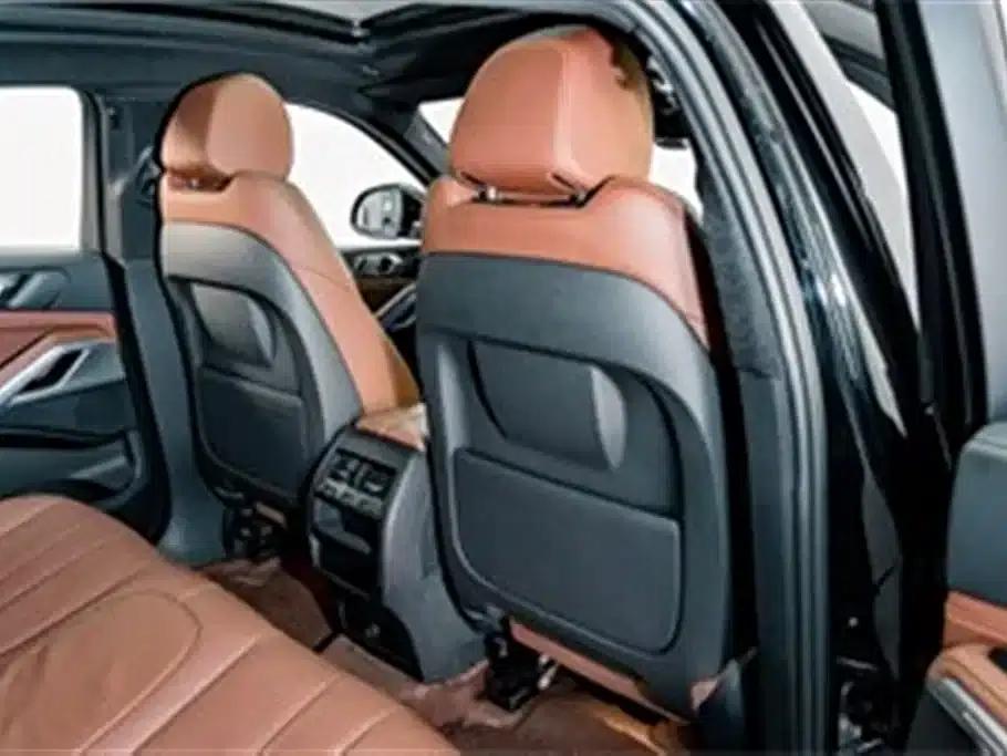 2021 BMW X6 xDrive30i M Sport Package — миниатюра 19