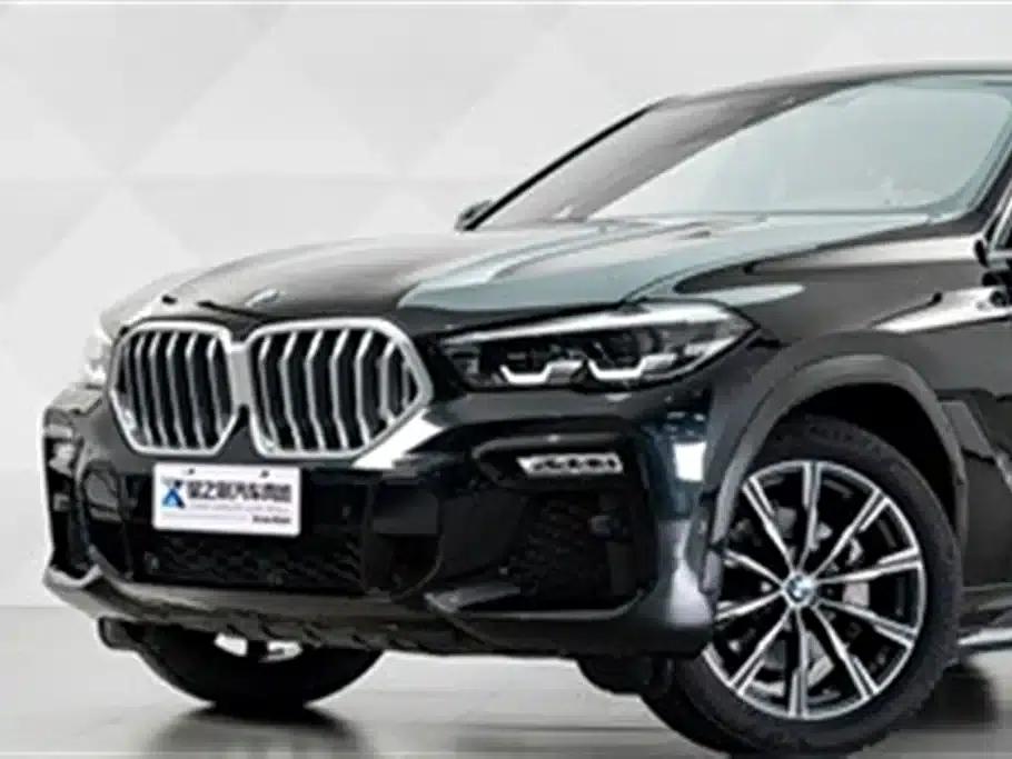 2021 BMW X6 xDrive30i M Sport Package — миниатюра 3