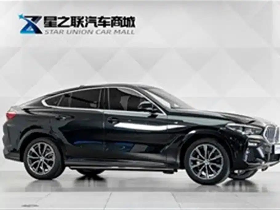 2021 BMW X6 xDrive30i M Sport Package — миниатюра 5