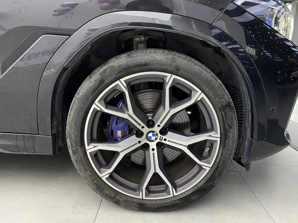 BMW X6 2022 Facelift II xDrive40i M Sport Package — миниатюра 13