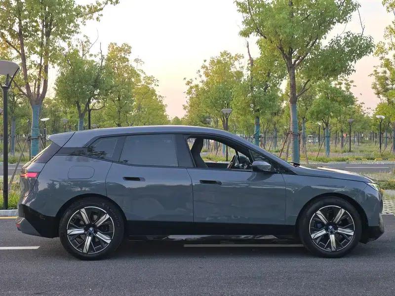 BMW iX 2022 xDrive40 — миниатюра 8