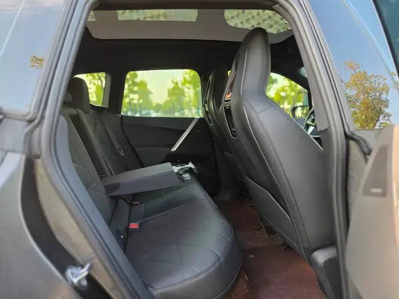 BMW iX 2022 xDrive40 — миниатюра 18